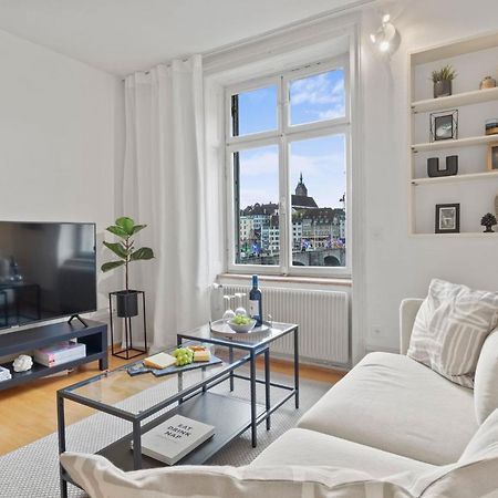 True Basel - Stadtwohnung I Rheinblick Luaran gambar
