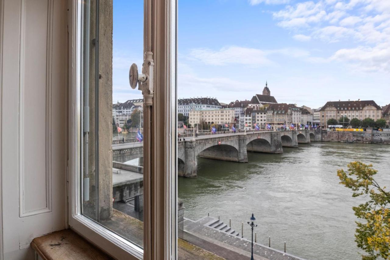 True Basel - Stadtwohnung I Rheinblick Luaran gambar