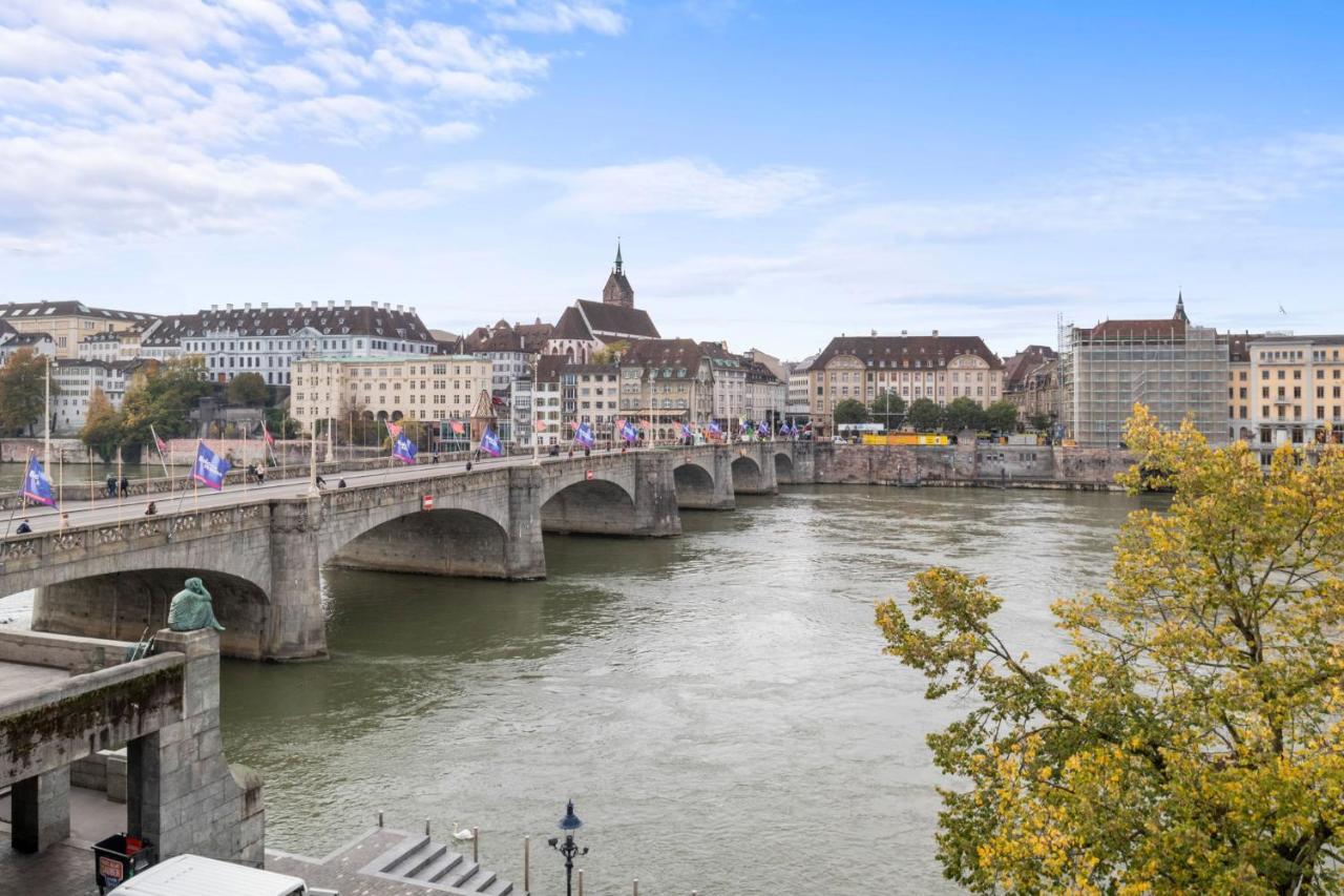 True Basel - Stadtwohnung I Rheinblick Luaran gambar